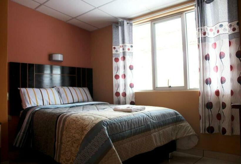اتاق استاندارد یک نفره, Monthañas Cajamarca