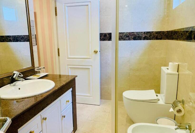 اتاق لوکس, Villa 40   Kandy