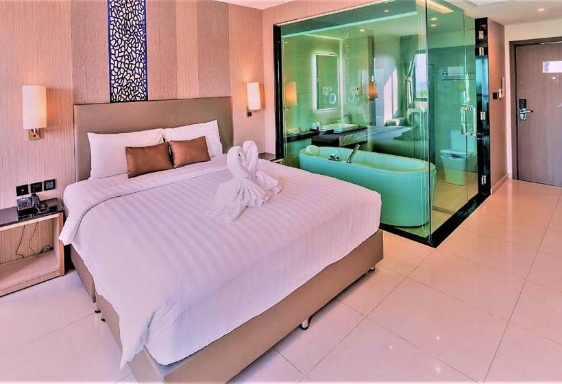 سوییت لوکس, The Tj Hotel Jomtien