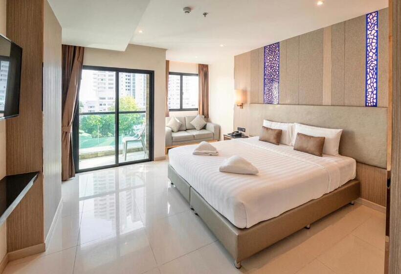 اتاق لوکس خانوادگی, The Tj Hotel Jomtien