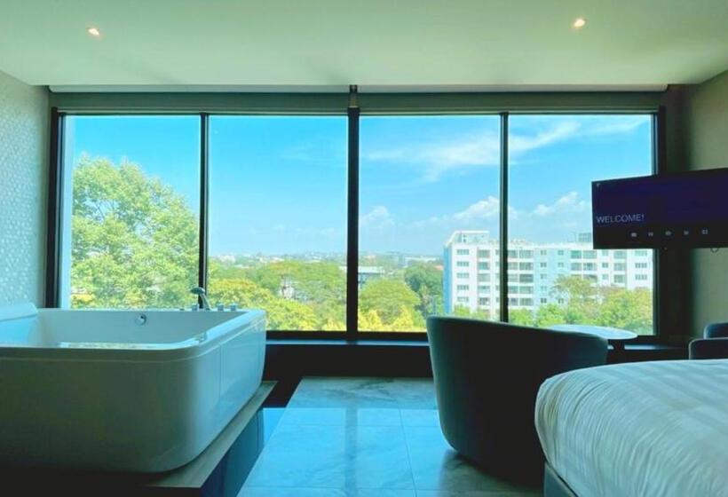 سوییت اجرایی, The Tj Hotel Jomtien