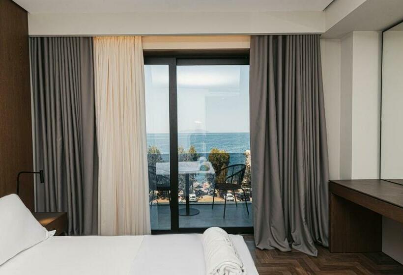 Номер Deluxe Вид на Море, Mazarine Hotel, Vlorë, Albania