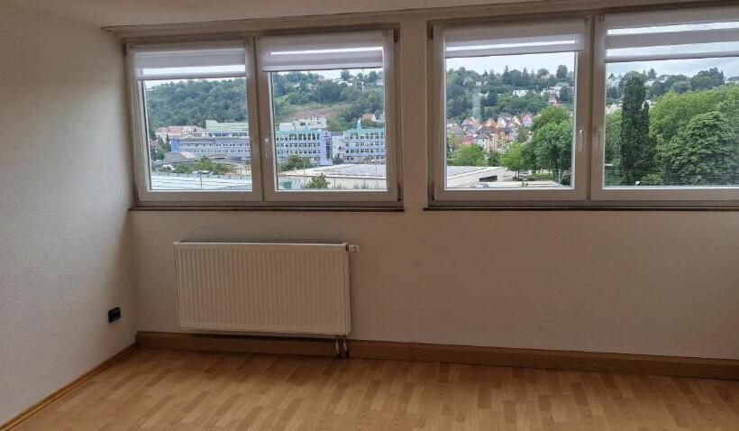 Апартаменты 3 Спальни, Rooms & Apartments Schwäbisch Gmünd
