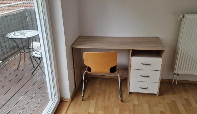 Номер Стандарт Индивидуальный Совместная Ванная, Rooms & Apartments Schwäbisch Gmünd