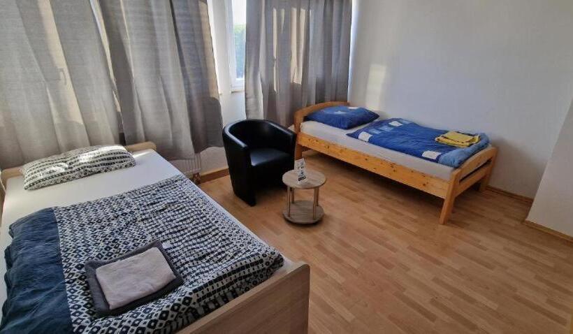 Апартаменты 3 Спальни, Rooms & Apartments Schwäbisch Gmünd