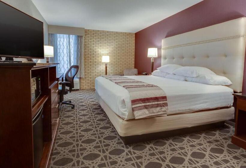 Номер Deluxe Адаптированный для Инвалидов, Drury Inn & Suites Hayti Caruthersville