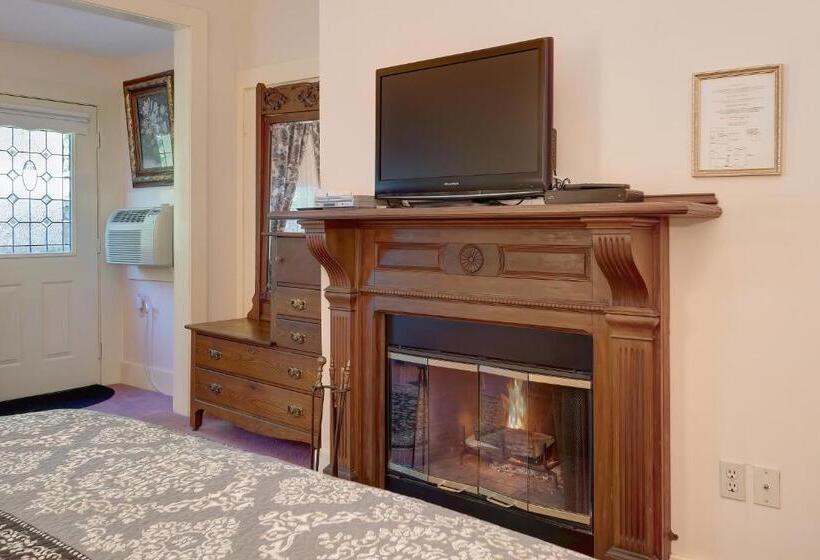 Стандартный Номер Кровать Кинг, Mira Monte Inn & Suites