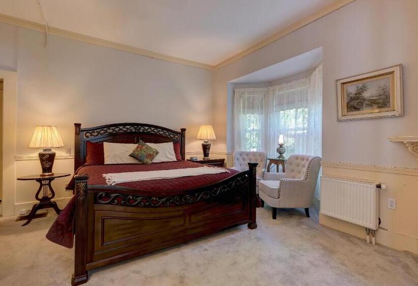 Трехместный Номер Deluxe, Mira Monte Inn & Suites