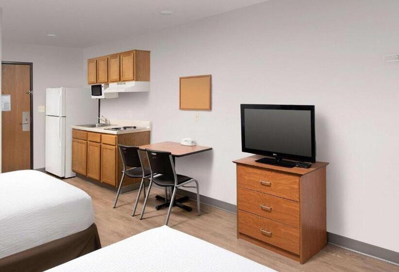 带2个双人床的标准工作室, Woodspring Suites Killeen