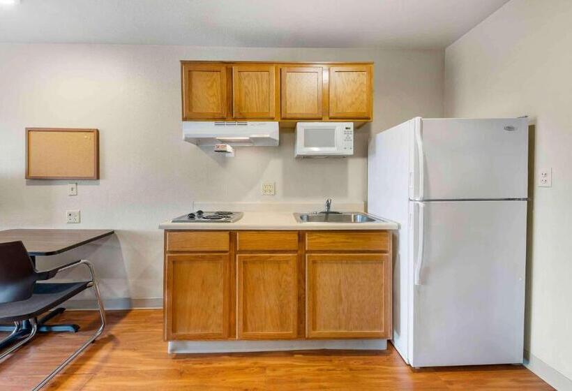 اتاق استاندارد با 2 تخت دوبل, Extended Stay America Select Suites  Oklahoma City  Norman