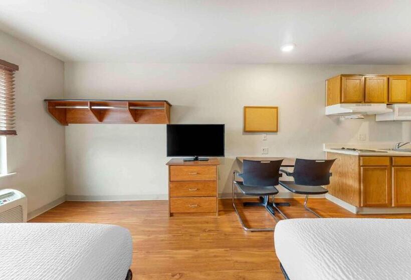 اتاق استاندارد با 2 تخت دوبل, Extended Stay America Select Suites  Oklahoma City  Norman