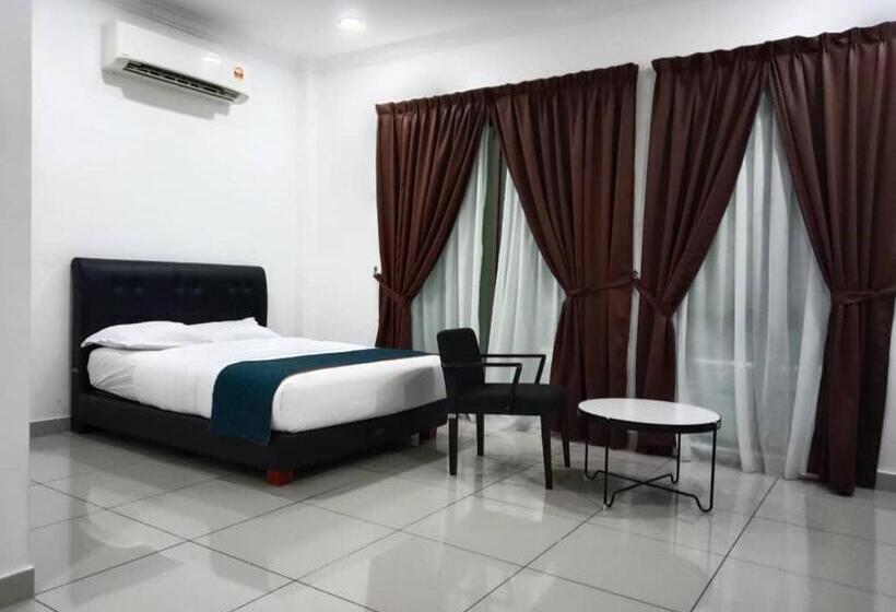 Номер Deluxe, Capital O 90614 Cvia Ummul