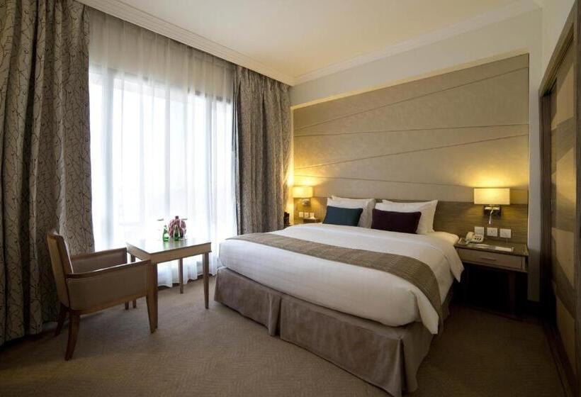 Номер бизнес-класса, Golden Tulip Dammam Corniche