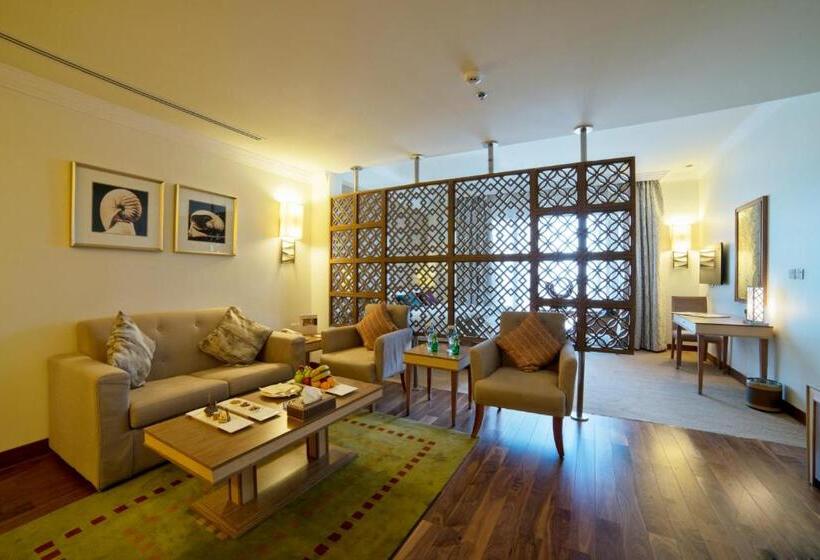 Номер Superior Вид на Город, Golden Tulip Dammam Corniche