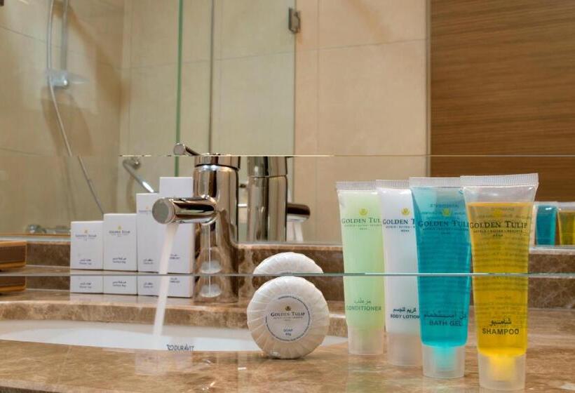 Апартаменты 2 Спальни, Golden Tulip Dammam Corniche
