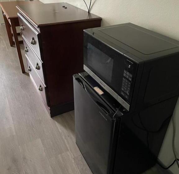 Номер Стандарт, Nola Inn