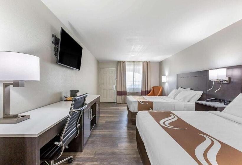 اتاق استاندارد, Quality Inn Show Low