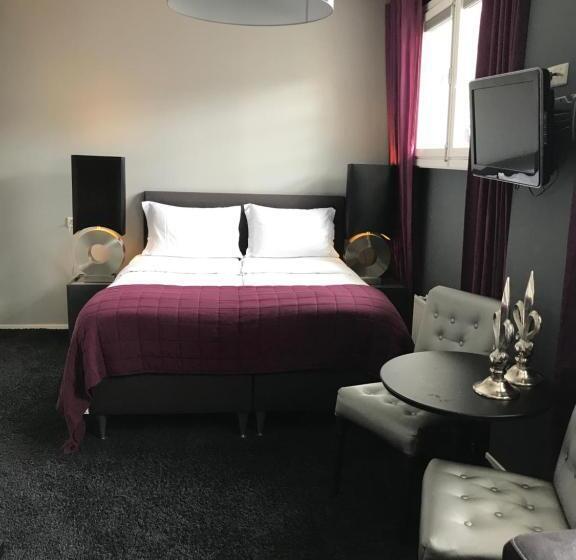 Номер Стандарт, Huis Van Bewaring