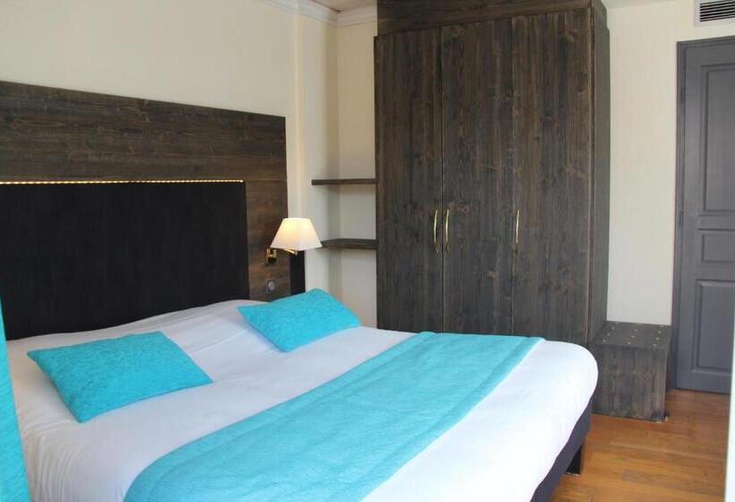 اتاق استاندارد سه نفره, De La Jamagne & Spa