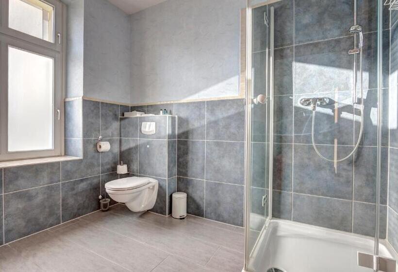 اتاق استاندارد در طبقه همکف, Villa Seeschloßchen