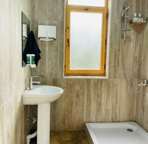 Номер Стандарт Трехместный, Green Training Center Hovk