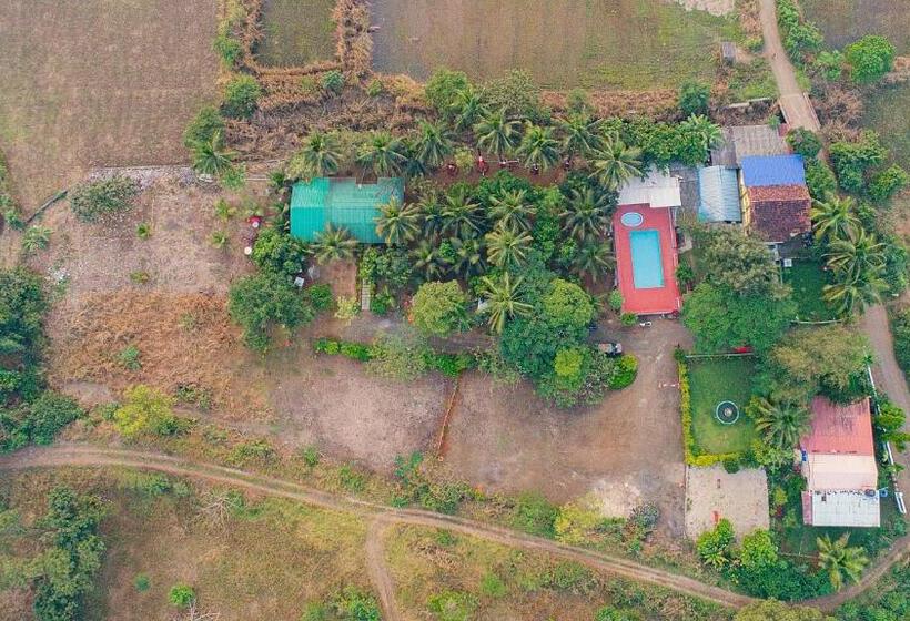 Бунгало Стандарт 3 Спальни, Prajakta Rest House