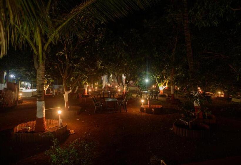 Бунгало Стандарт 3 Спальни, Prajakta Rest House