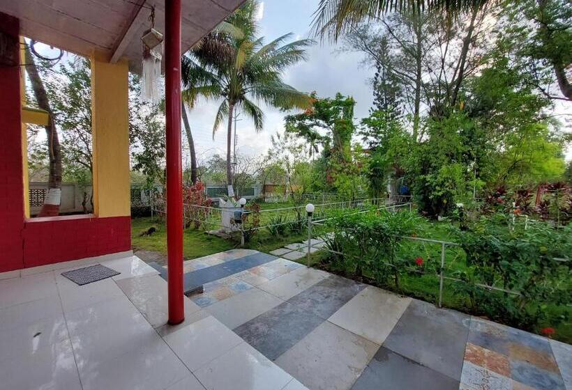 Бунгало Стандарт 3 Спальни, Prajakta Rest House