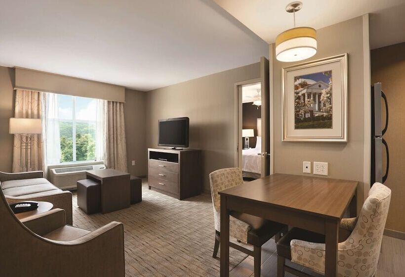 适合残疾人士使用的套间, Homewood Suites By Hilton Charlottesville, Va