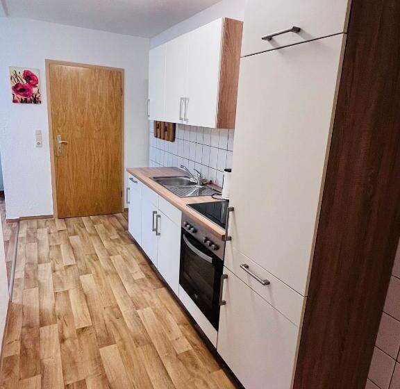Апартаменты 2 Спальни, Wald