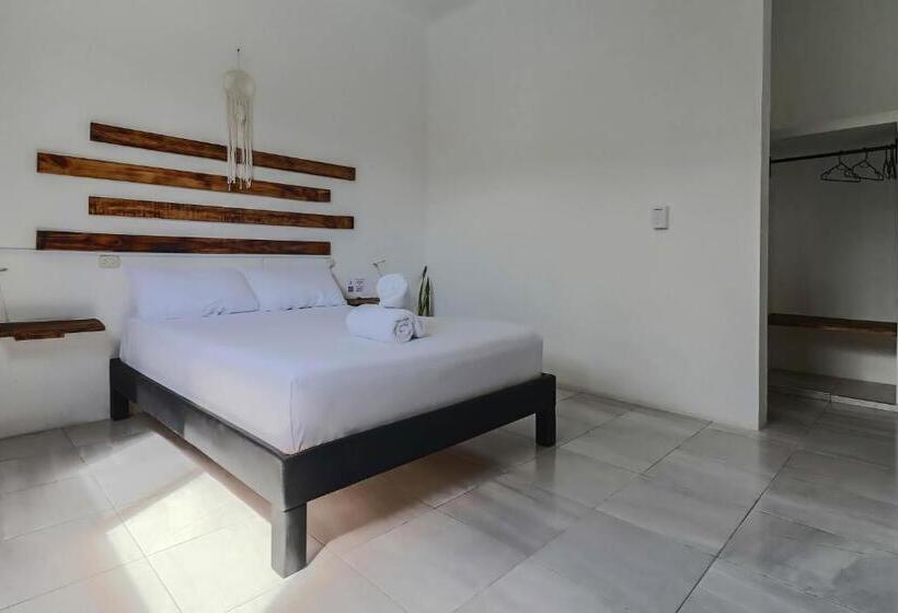 اتاق استاندارد, Hostel Oryx Valladolid