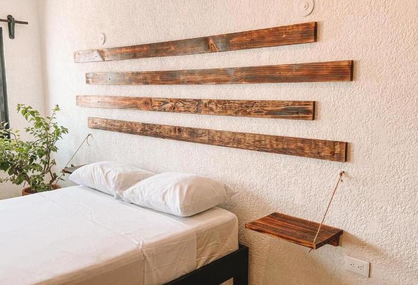 اتاق استاندارد, Hostel Oryx Valladolid