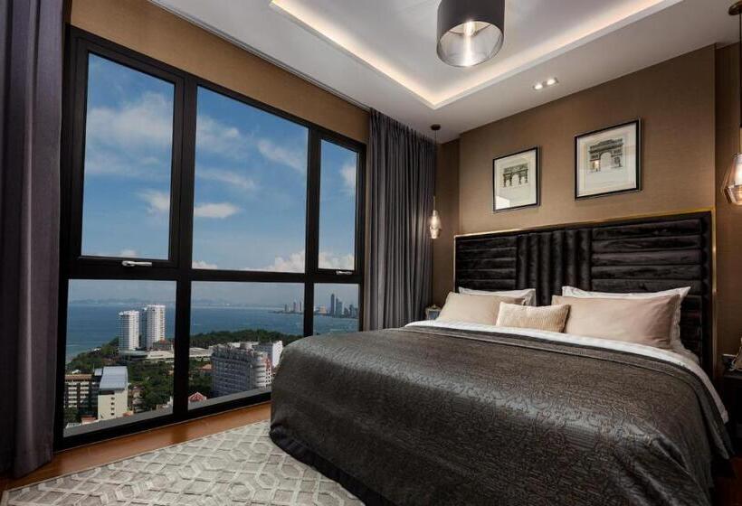 سوئیت با تخت بزرگ, The Elysium Prațumnak Pattaya   By Shg