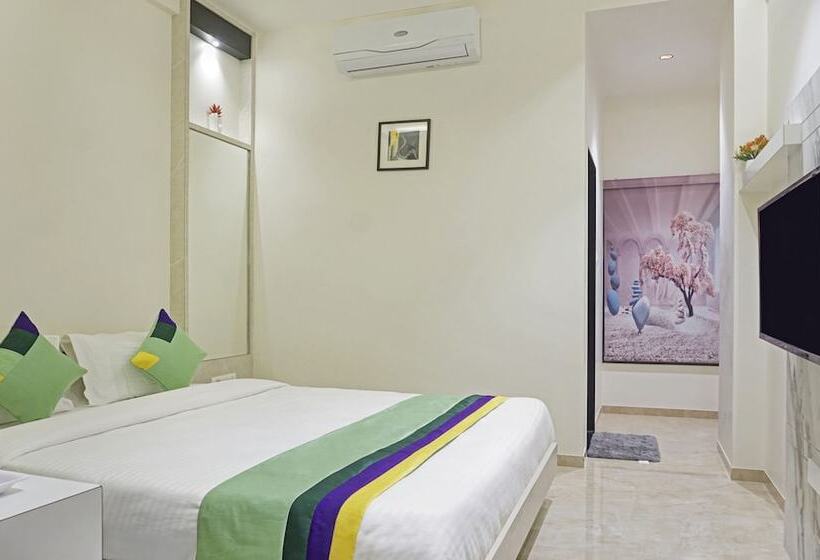 Номер Deluxe, Treebo The Utsav, Nashik