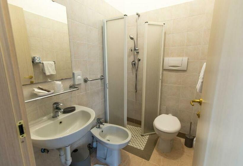 اتاق استاندارد, Xxv Aprile Casa Per Ferie