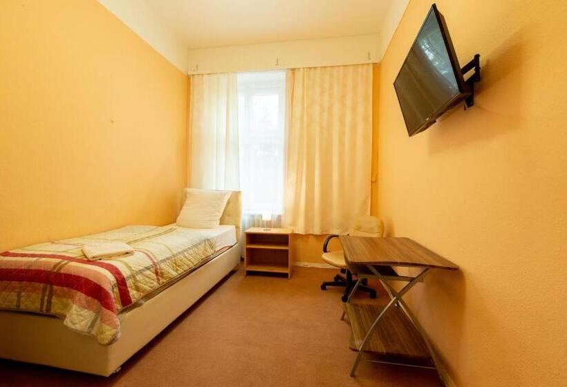 اتاق استاندارد یک تخته با سرویس بهداشتی مشترک, Pension Dahlem