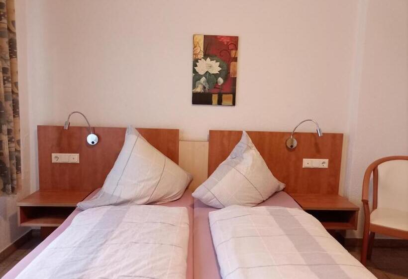 带1个卧室的公寓, An Der Karlstadt