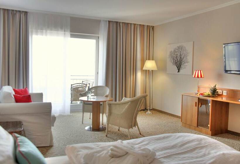 Standardzimmer mit seitlichem Meerblick, Mein Strandhaus   Hotel, Restaurant & Schwimmbad