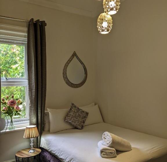 اتاق استاندارد, Blue Keys Hotel Southampton