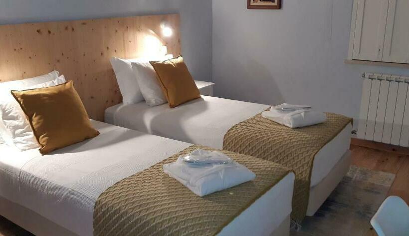 Номер Стандарт Вид на Сад, Aprahouseloule Guesthouse