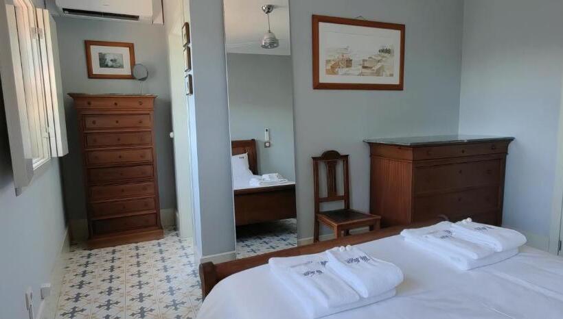Номер Стандарт, Vila Nazaré