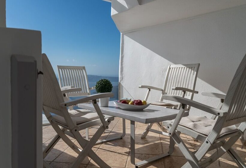 آپارتمان 1 خوابه با تراس, Nefeli Homes   Adults Only
