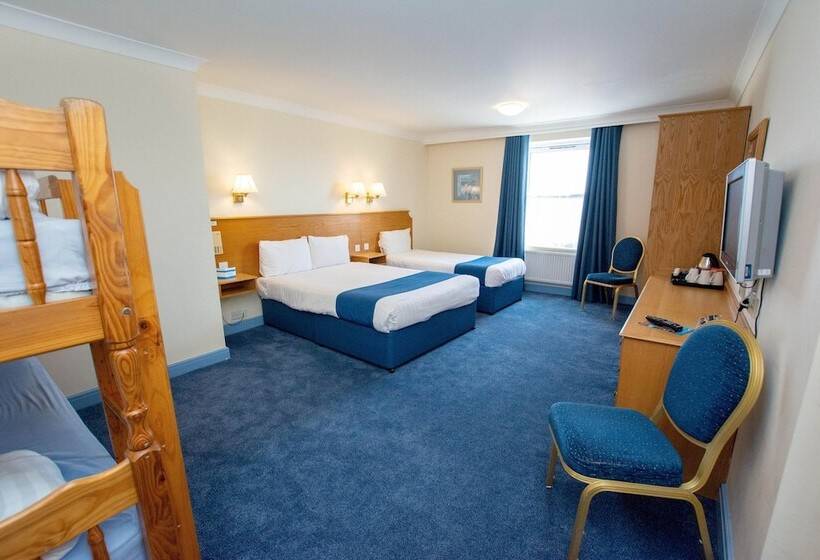 Семейный Номер, Tlh Carlton Hotel And Spa   Tlh Leisure And Entertainment Resort