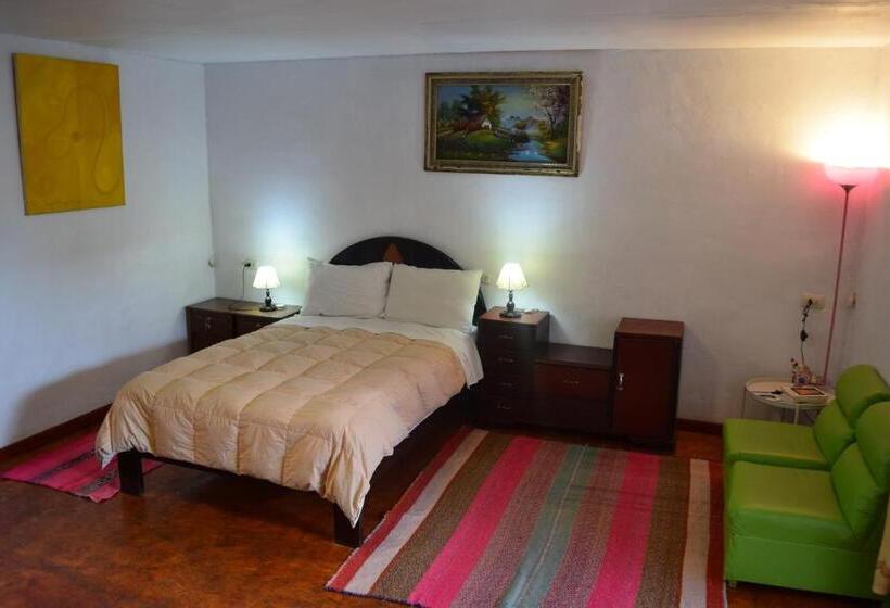 اتاق لوکس با بالکن, Barrio Inka B&b