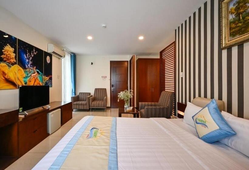 استودیو استاندارد با بالکن, Laguna