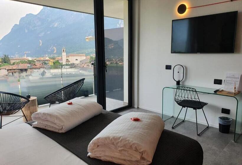 Четырехместный Номер Superior, Visioni Lake View Boutique Rooms & Breakfast   Adults Friendly