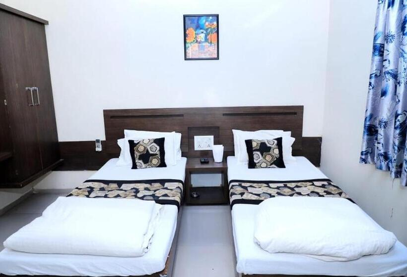 豪华房间, Annapura Residency, Chalisgaon