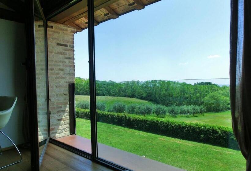 Полулюкс, Agriturismo Dolce Colle