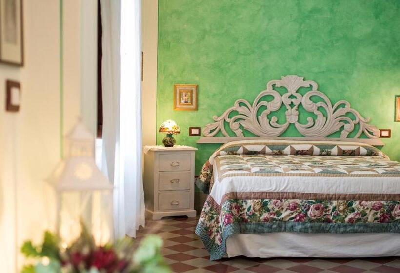 Полулюкс, Albergo Da Annita   Room Only