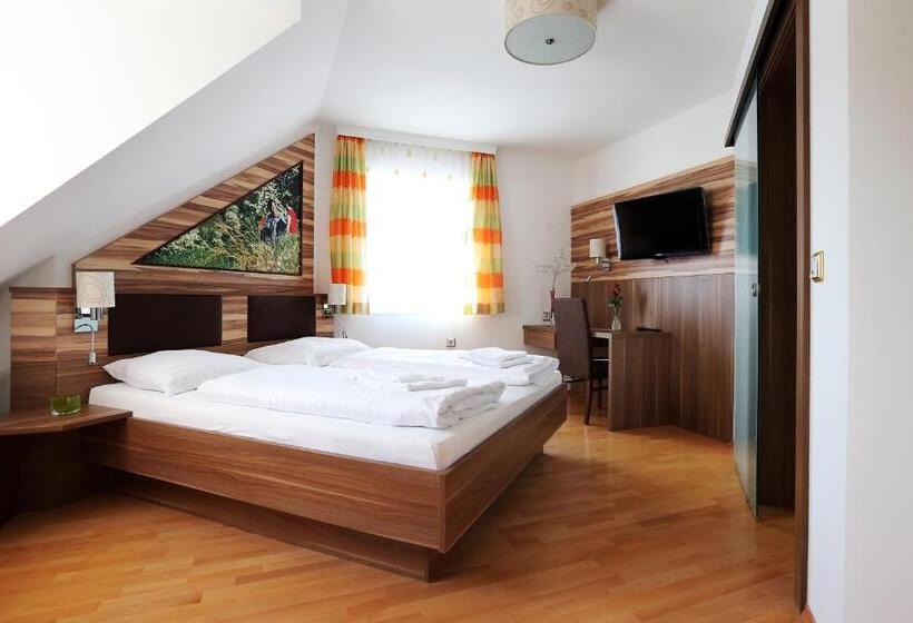 Люкс, Landhotel Moshammer